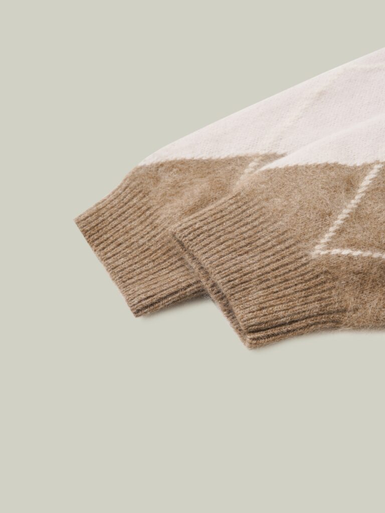 Oversized wool-cashmere sweater