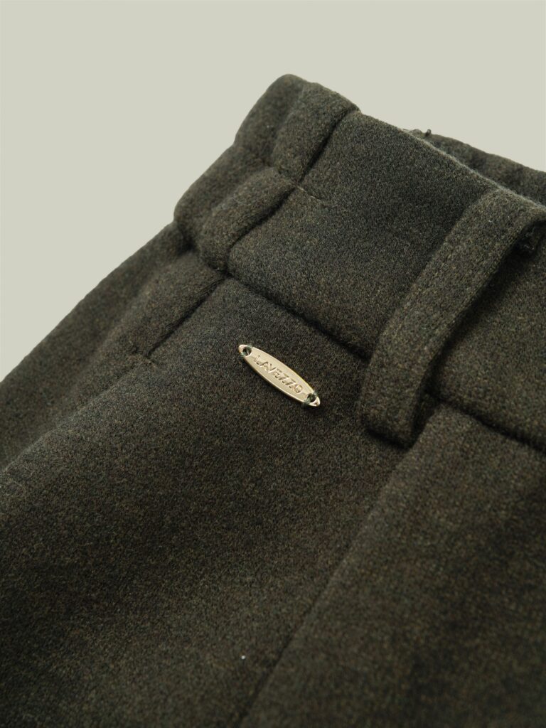 Wool blend curved pants