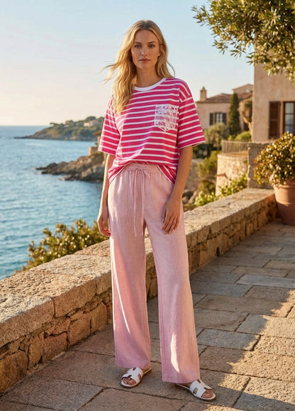 T-shirt a righe con tasca in pizzo