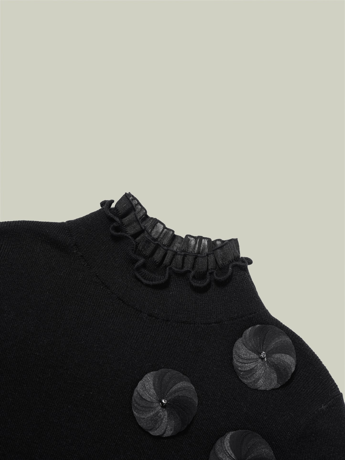 Ruffled-trim floral wool base layer