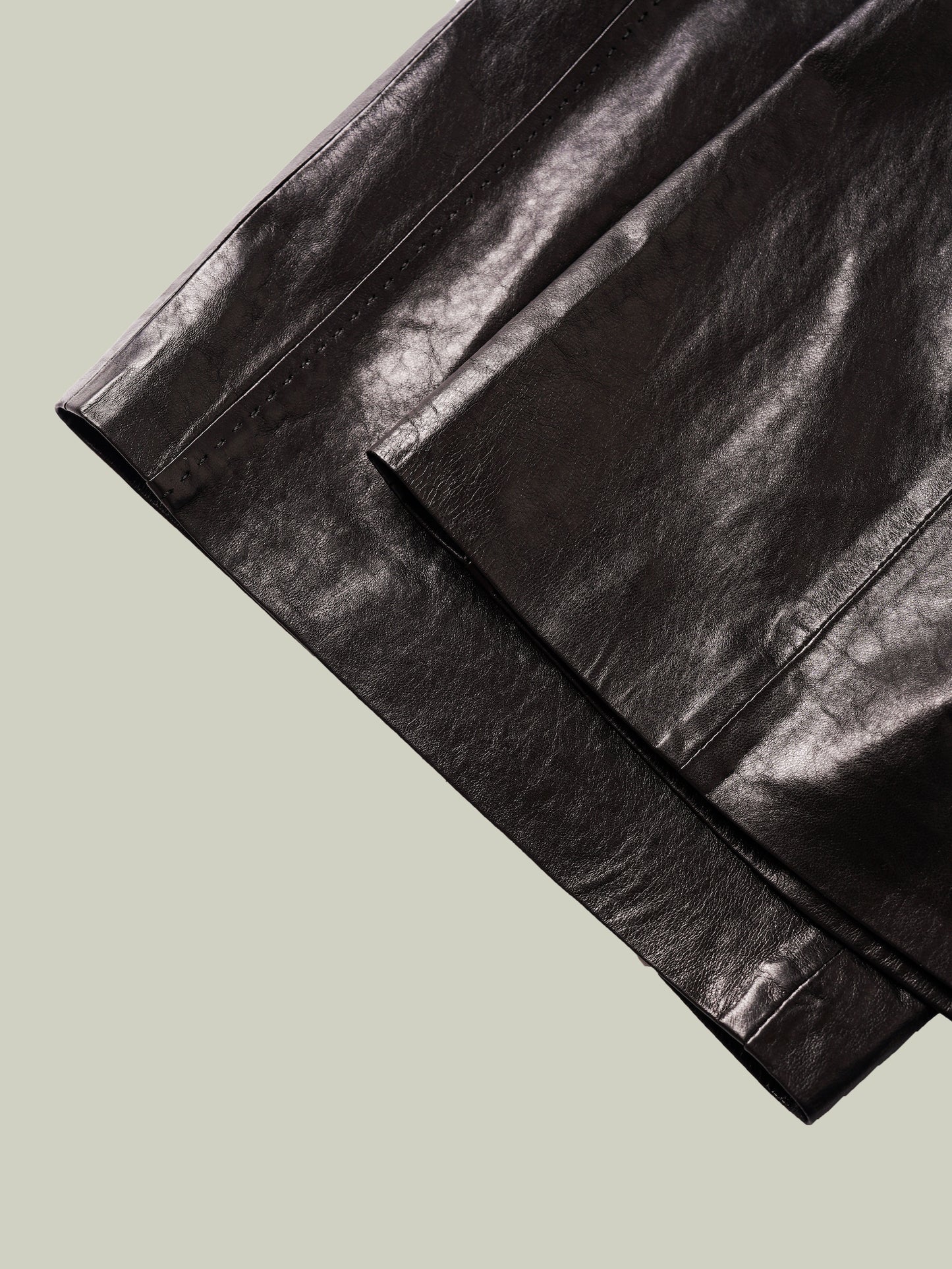  Emerald oil-waxed lambskin shorts