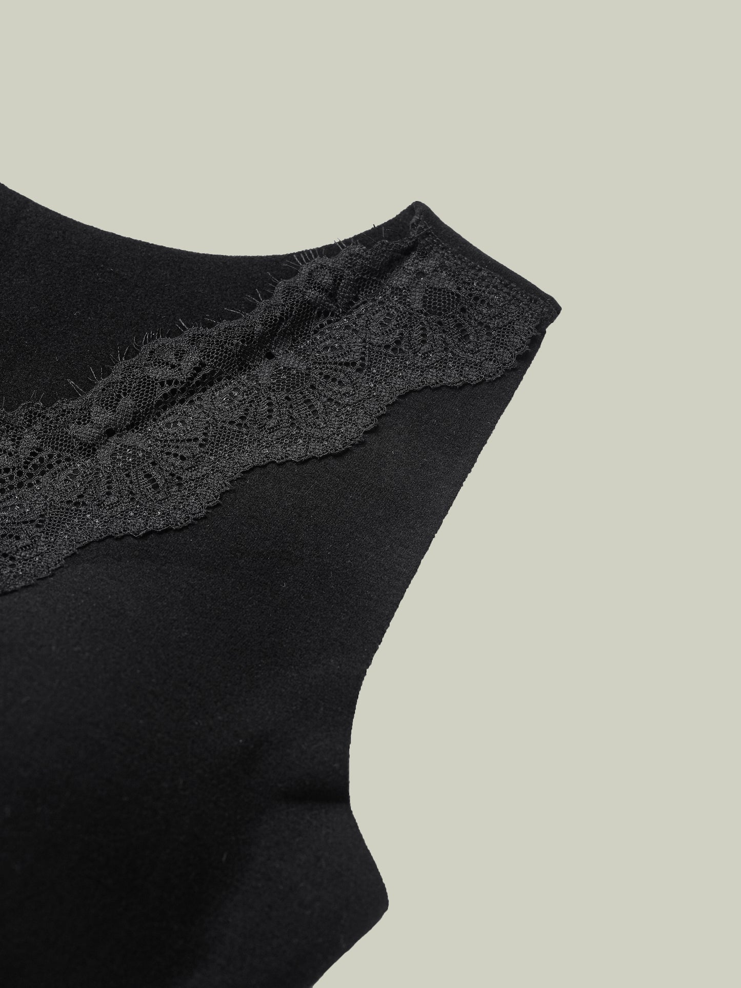 Canottiera termica in pizzo v-neck