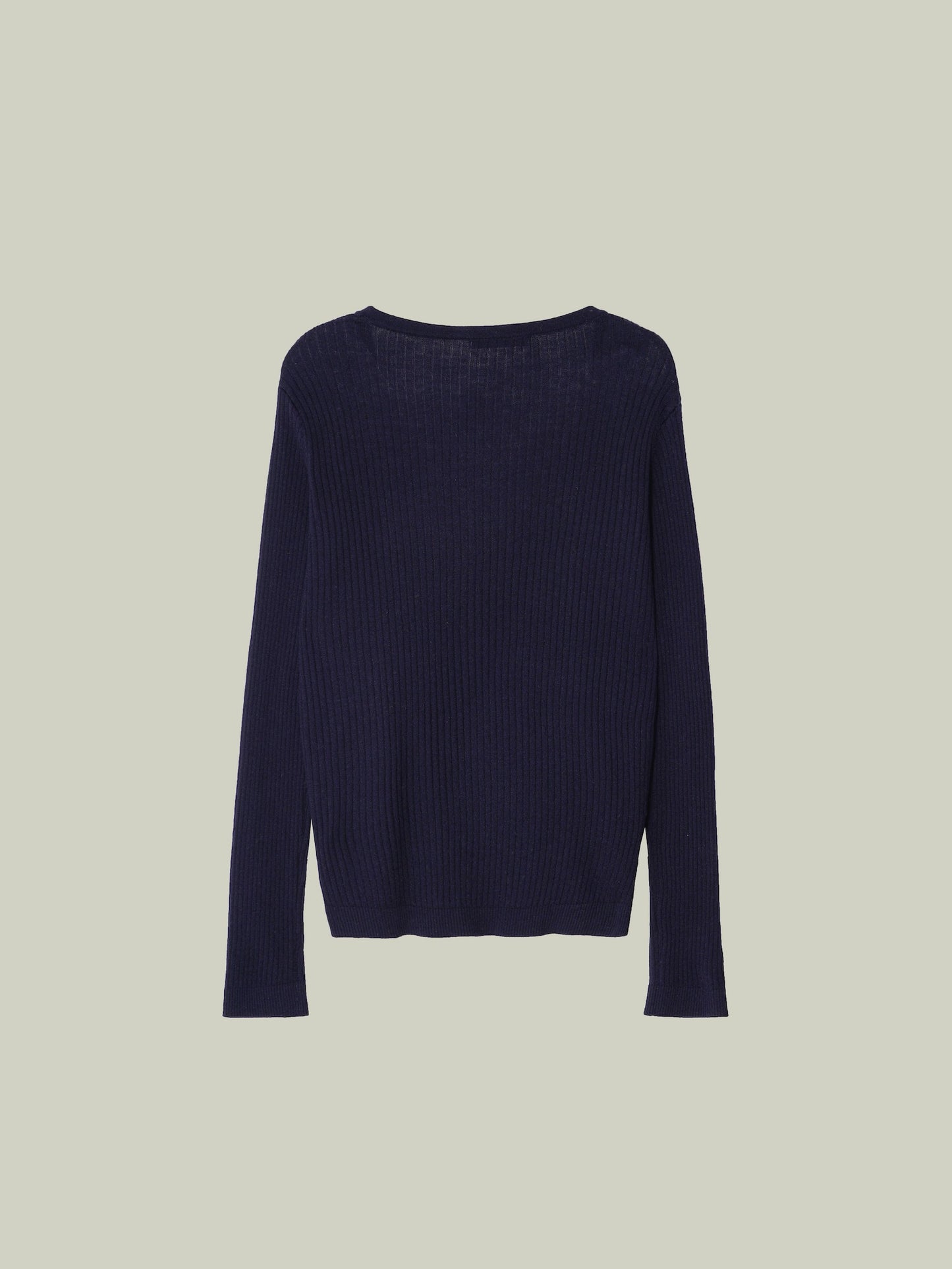 Wool set with faux two-piece layered top