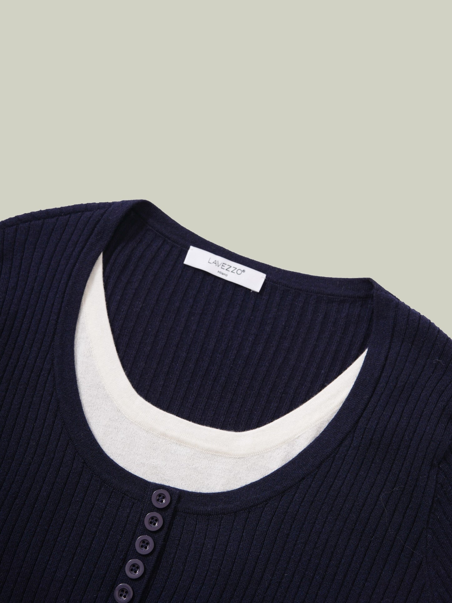 Wool set with faux two-piece layered top
