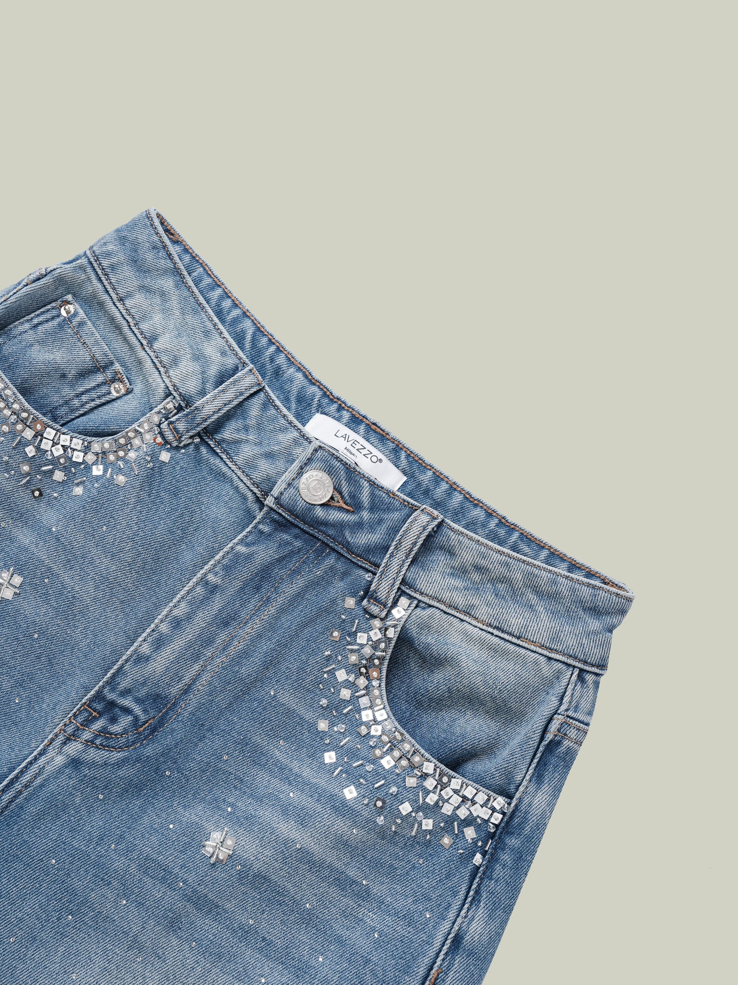 Jeans a gamba dritta con paillettes e cristalli
