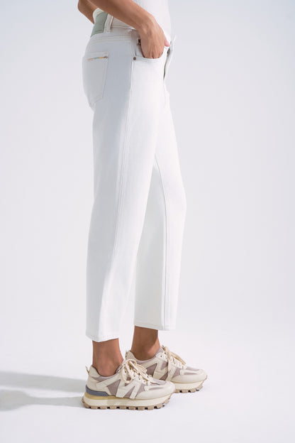 Cigarette nine-point jeans