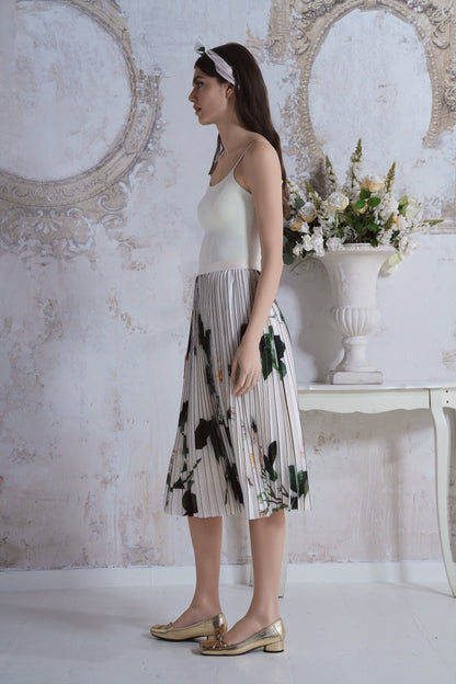 Pleated skirt