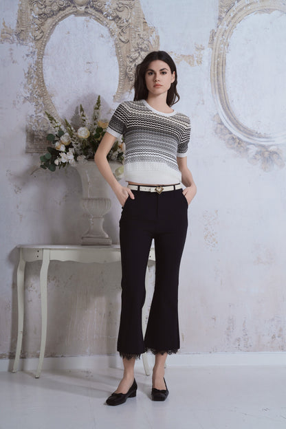 Wavy striped sweater 