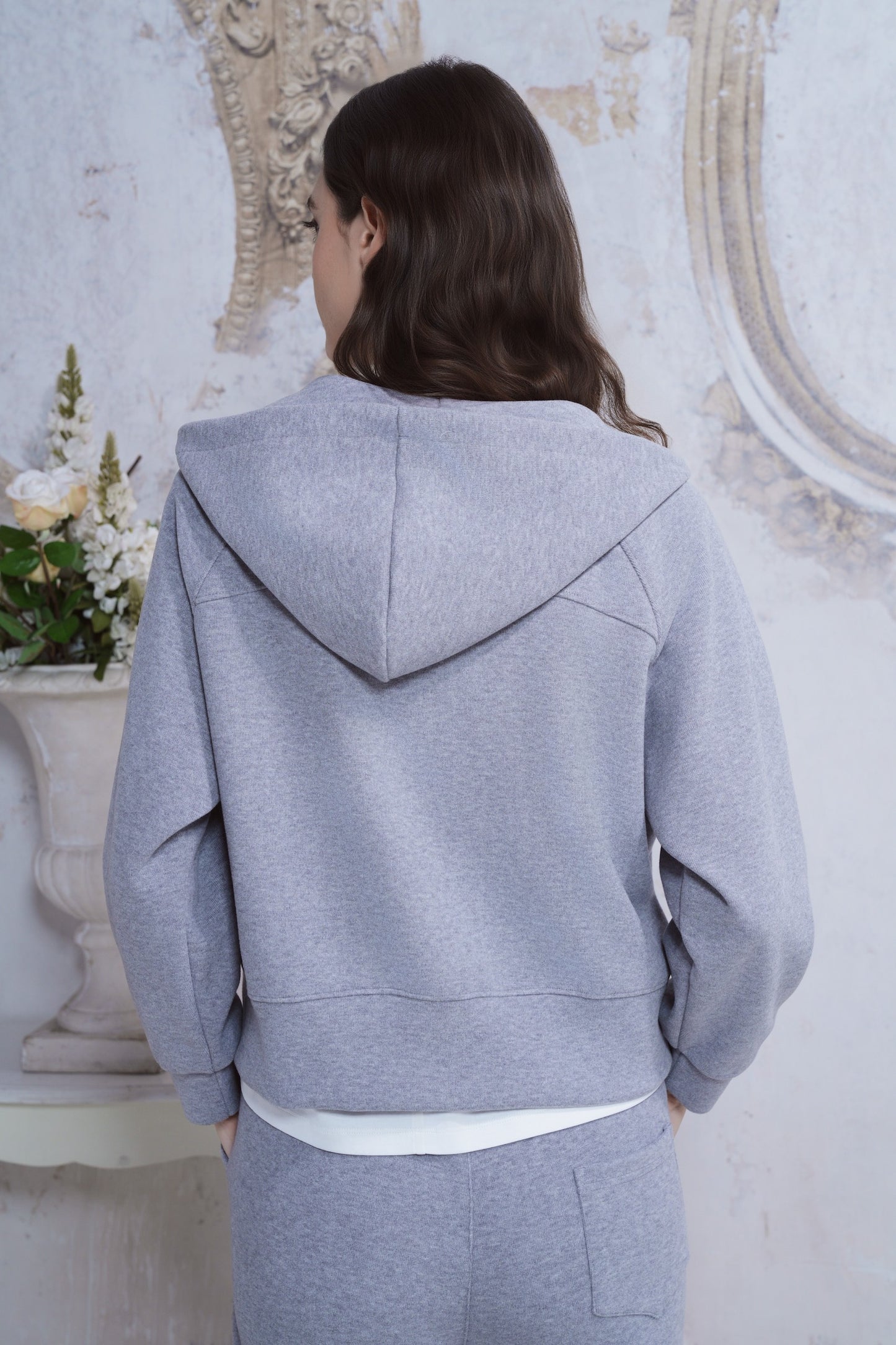 Sweatshirt and trousers set