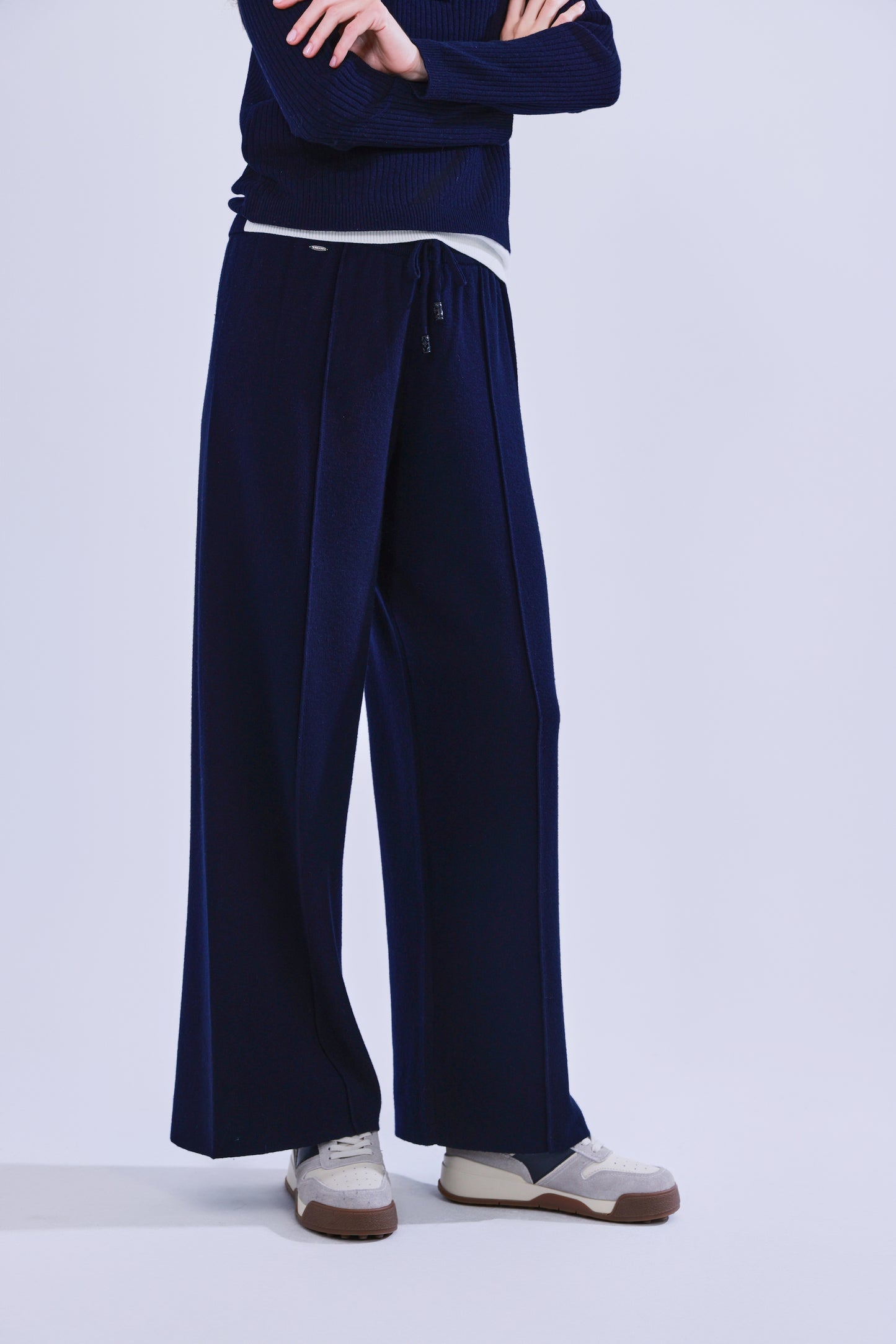 Pantalone - Completo pantalone e maglia finto doppio in lana