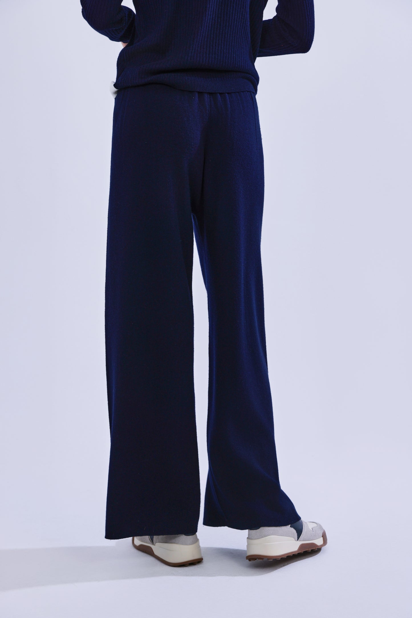 Pantalone - Completo pantalone e maglia finto doppio in lana