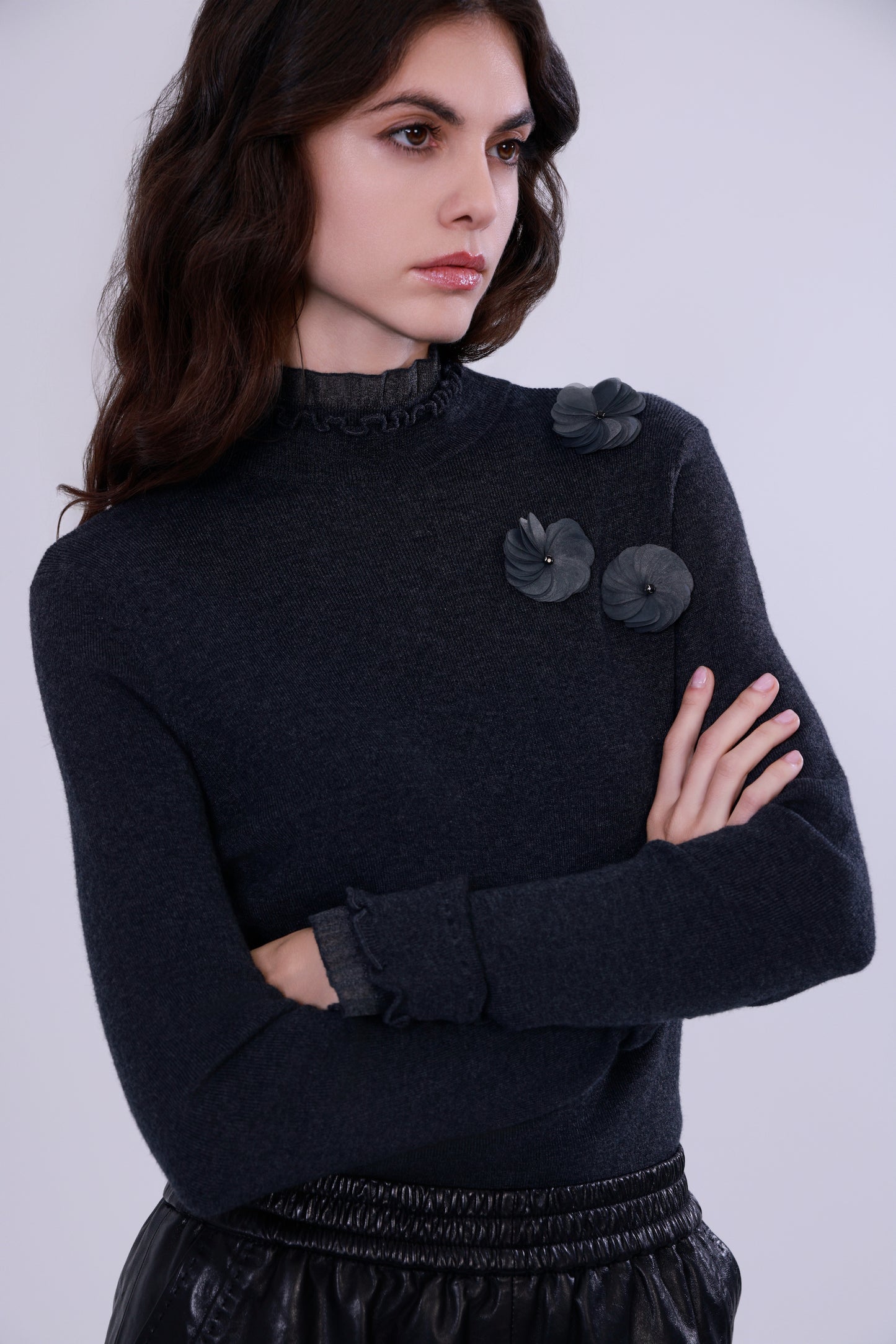 Ruffled-trim floral wool base layer