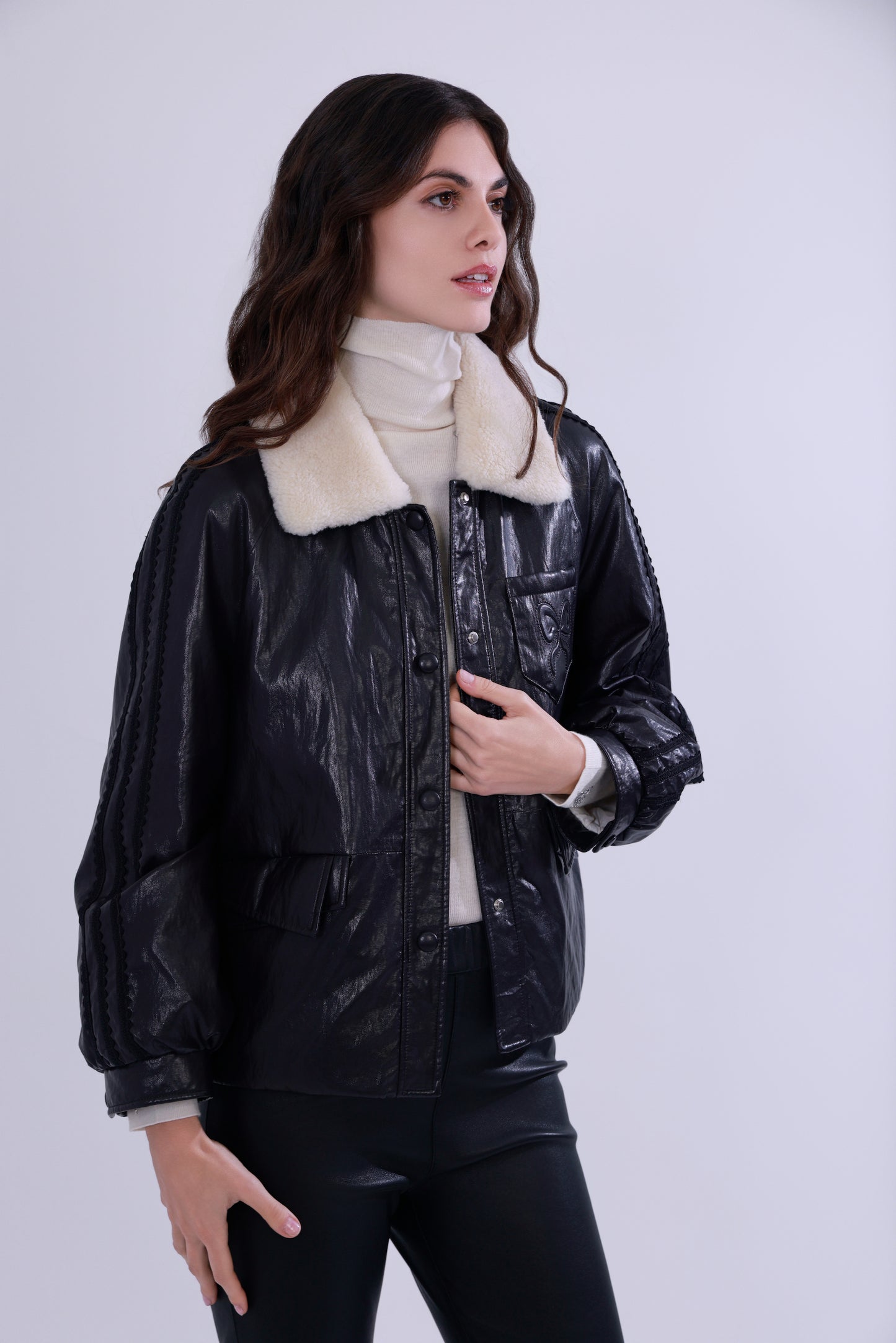 Piumino ecopelle cerata e shearling toscana