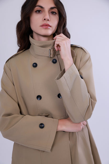 Trench impermeabile e antivento