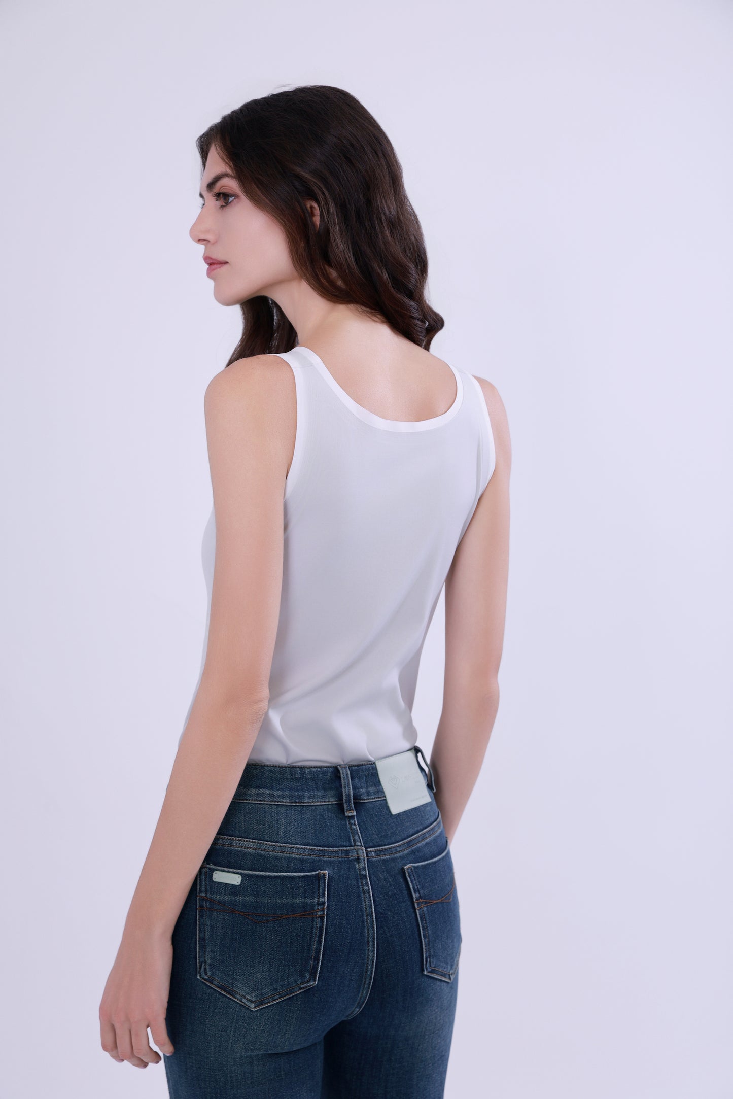Two-tone layered tank top