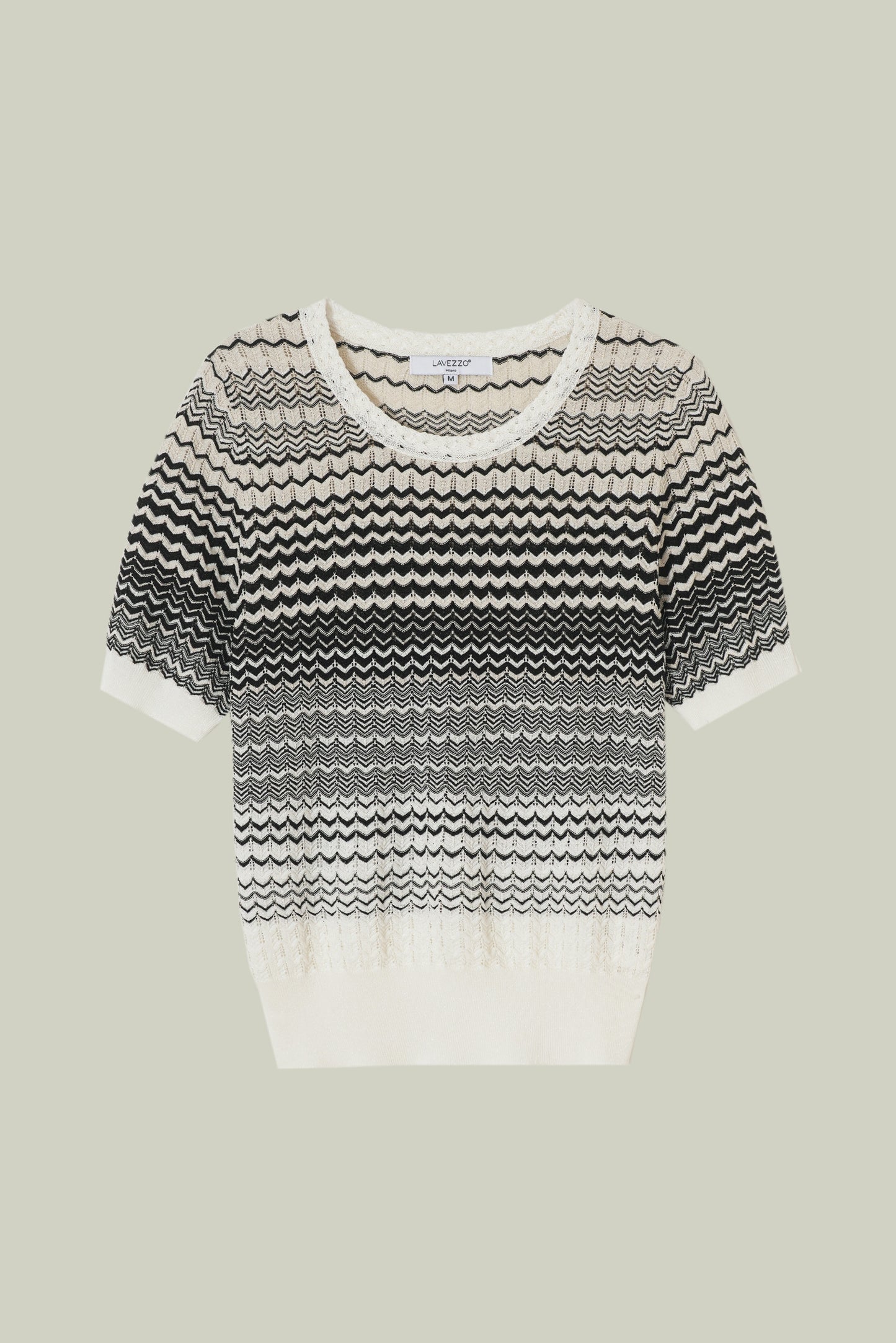 Wavy striped sweater 