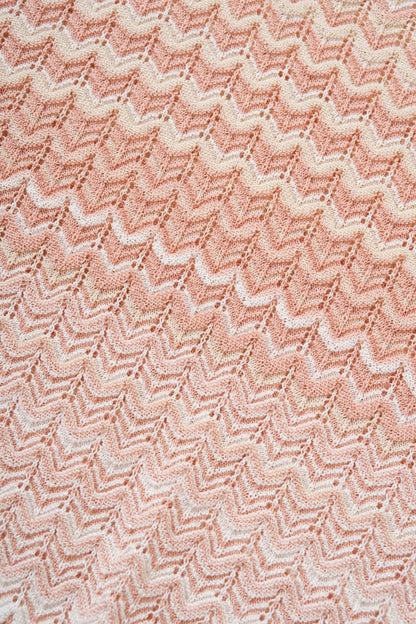 Wavy striped sweater 