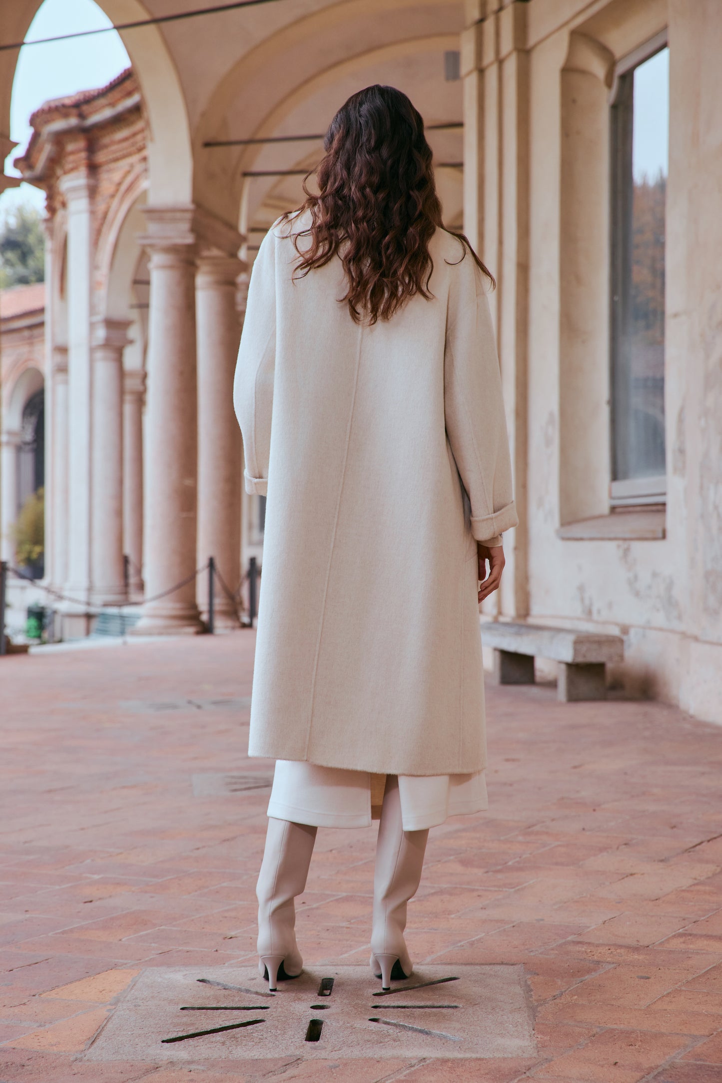 Camel wool blend two-piece coatt