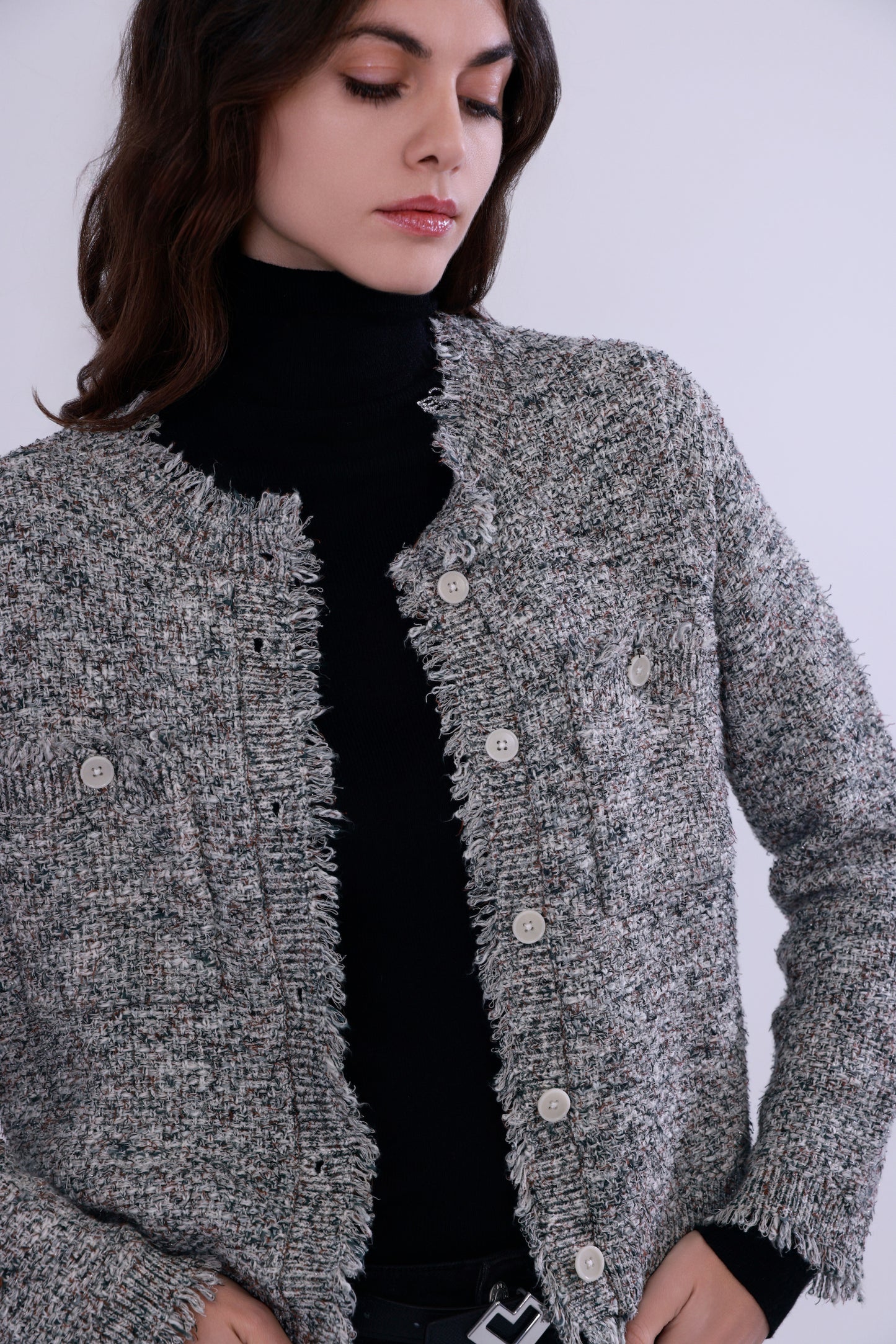  Tweed-inspired fringed yarn knit jacket