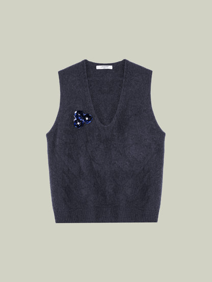 Wool vest with handcrafted details
