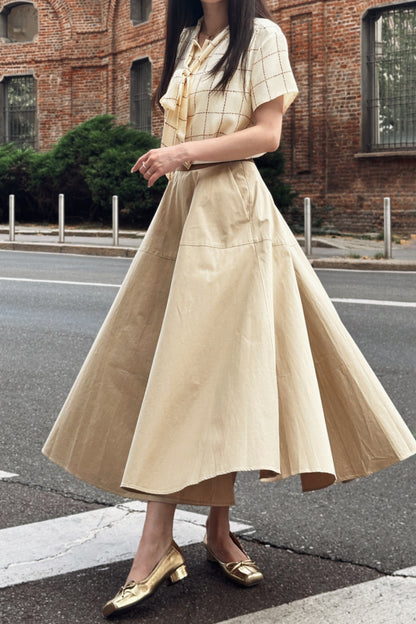 Luxurious A-line skirt
