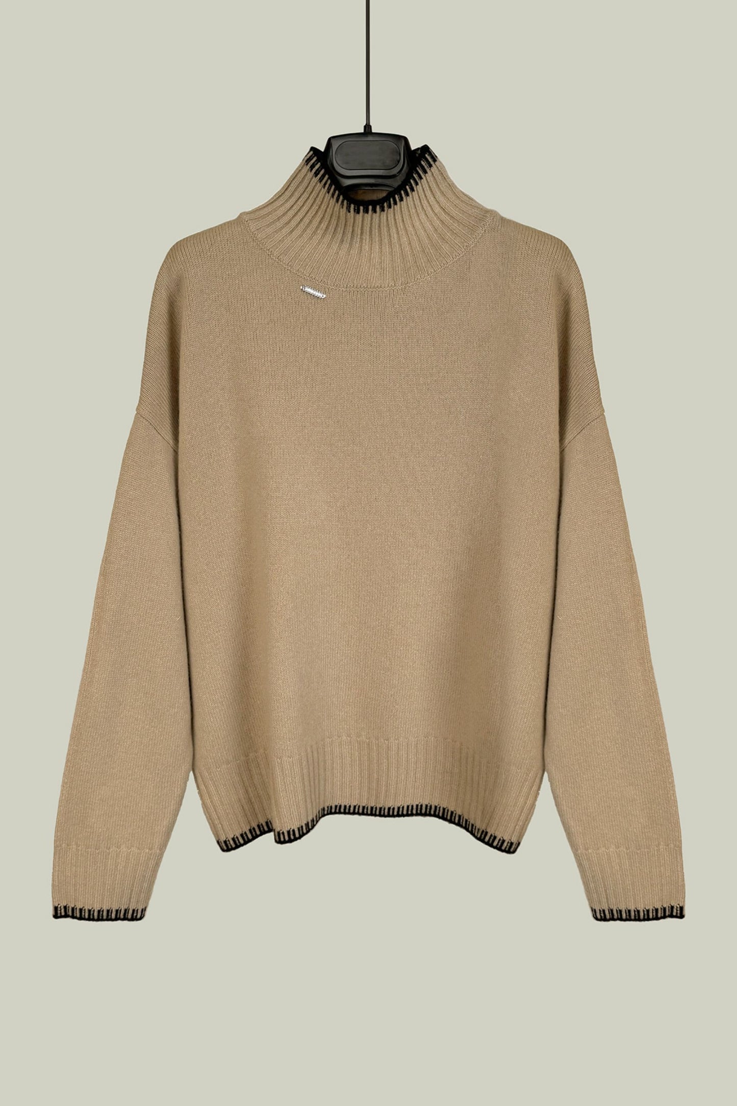 Wool and cashmere sweater