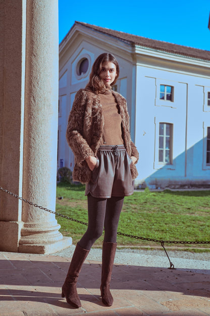 Pelliccia stile tailleur