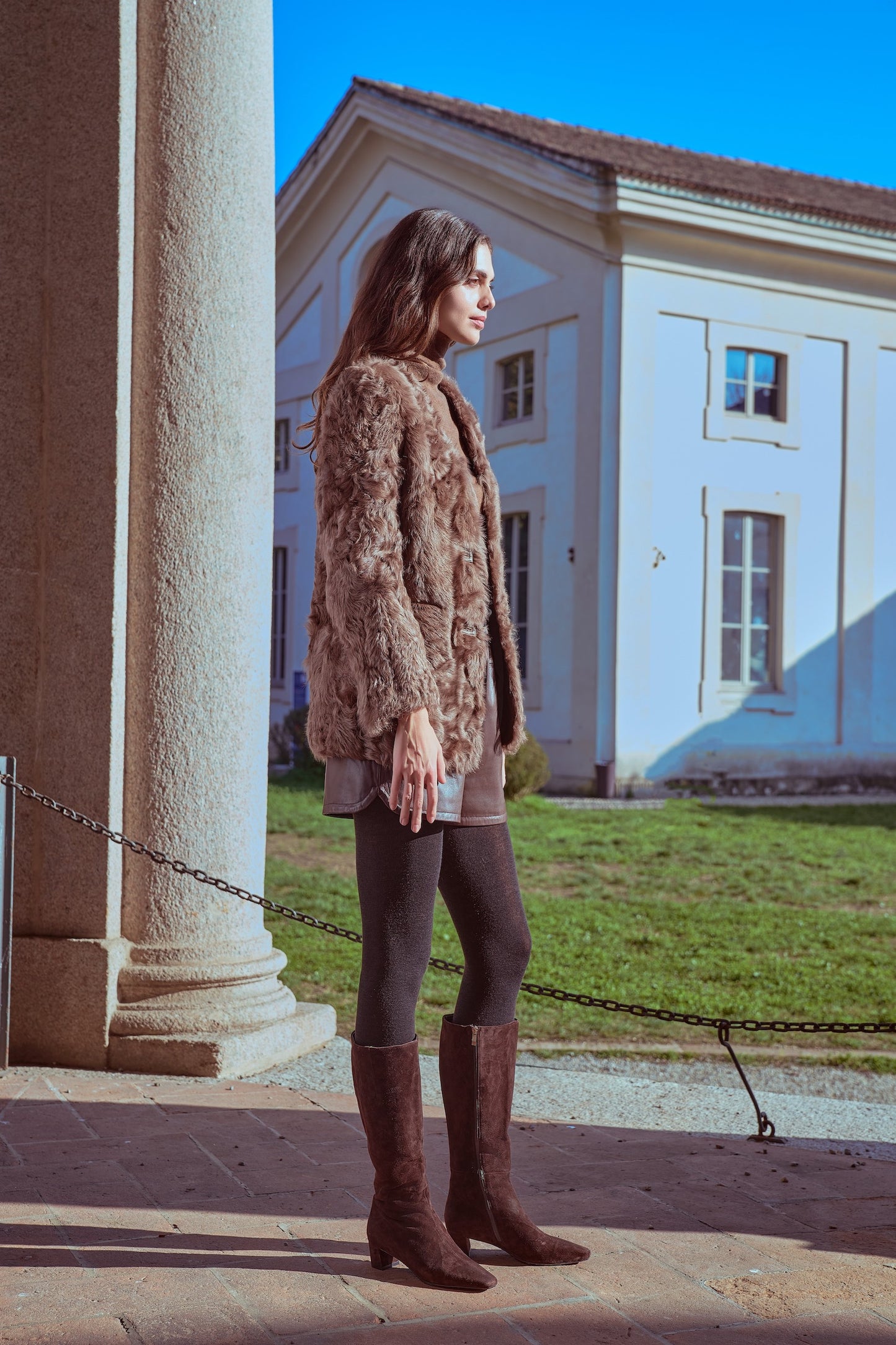 Pelliccia stile tailleur