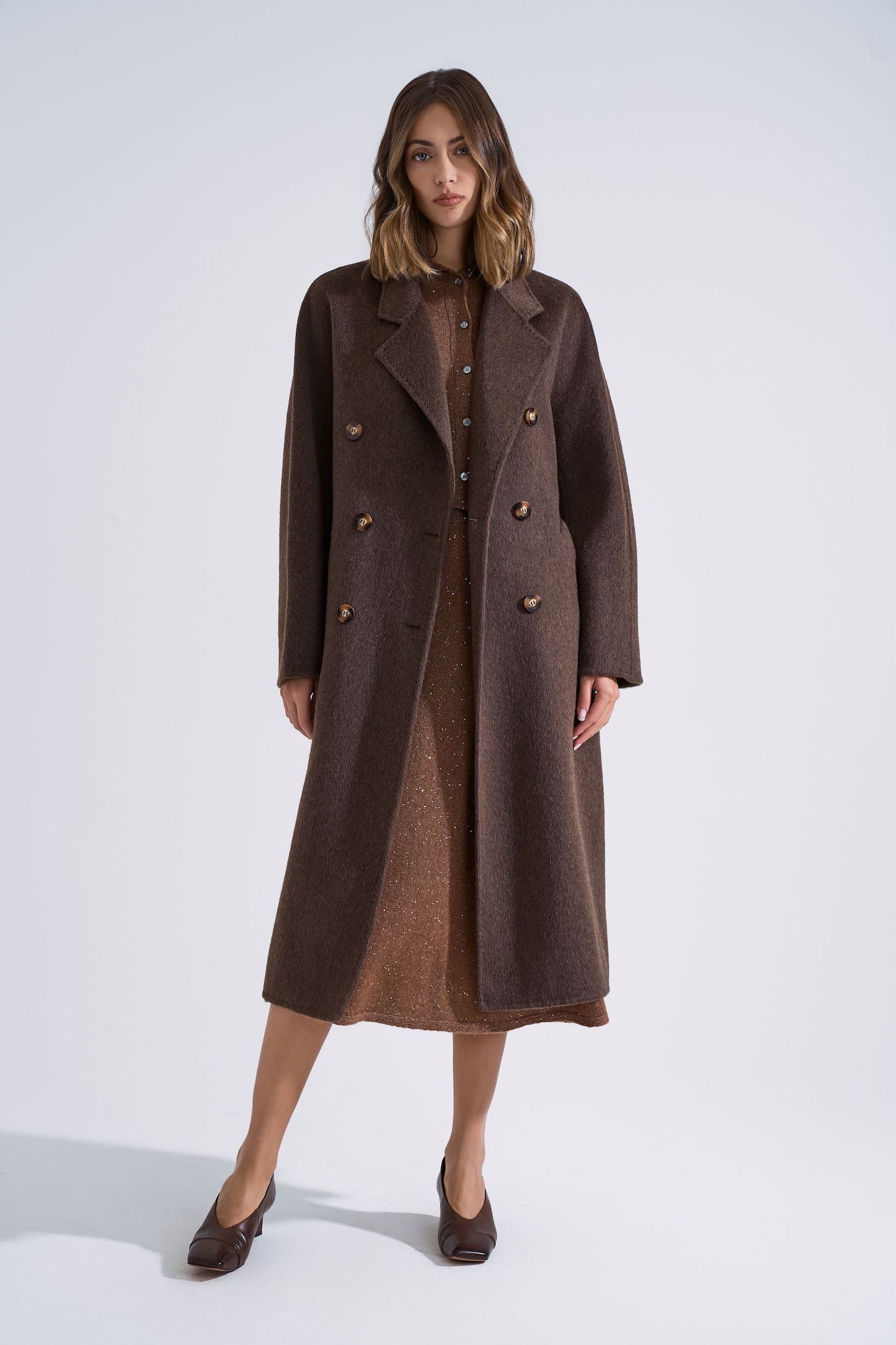 Classic double-breasted wool coat 