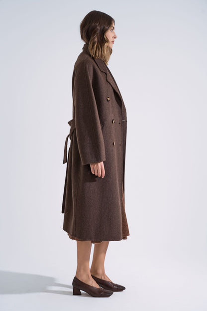 Classic double-breasted wool coat 