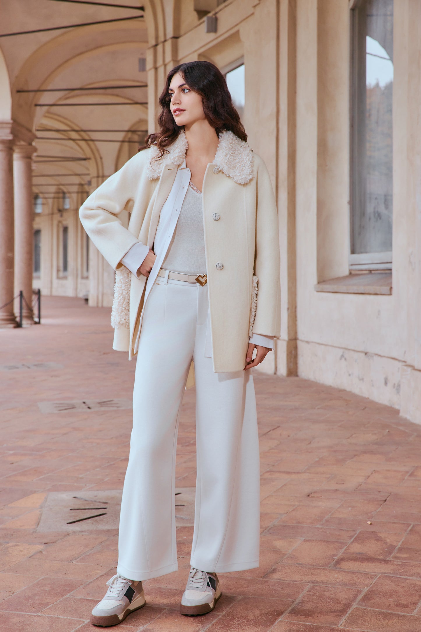Wool blend curved pants